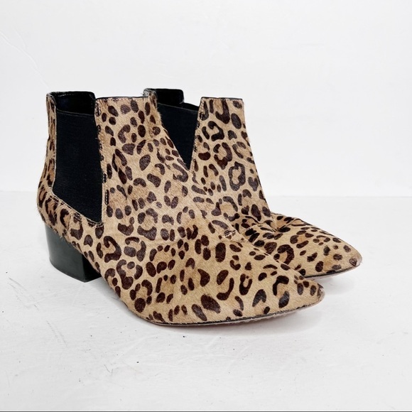 French Connection Calf Hair Cheetah Print Pointed Toe Booties Size 7.5 Women’s - Picture 1 of 7